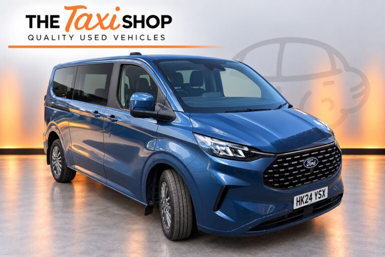 FORD TOURNEO CUSTOM TITANIUM